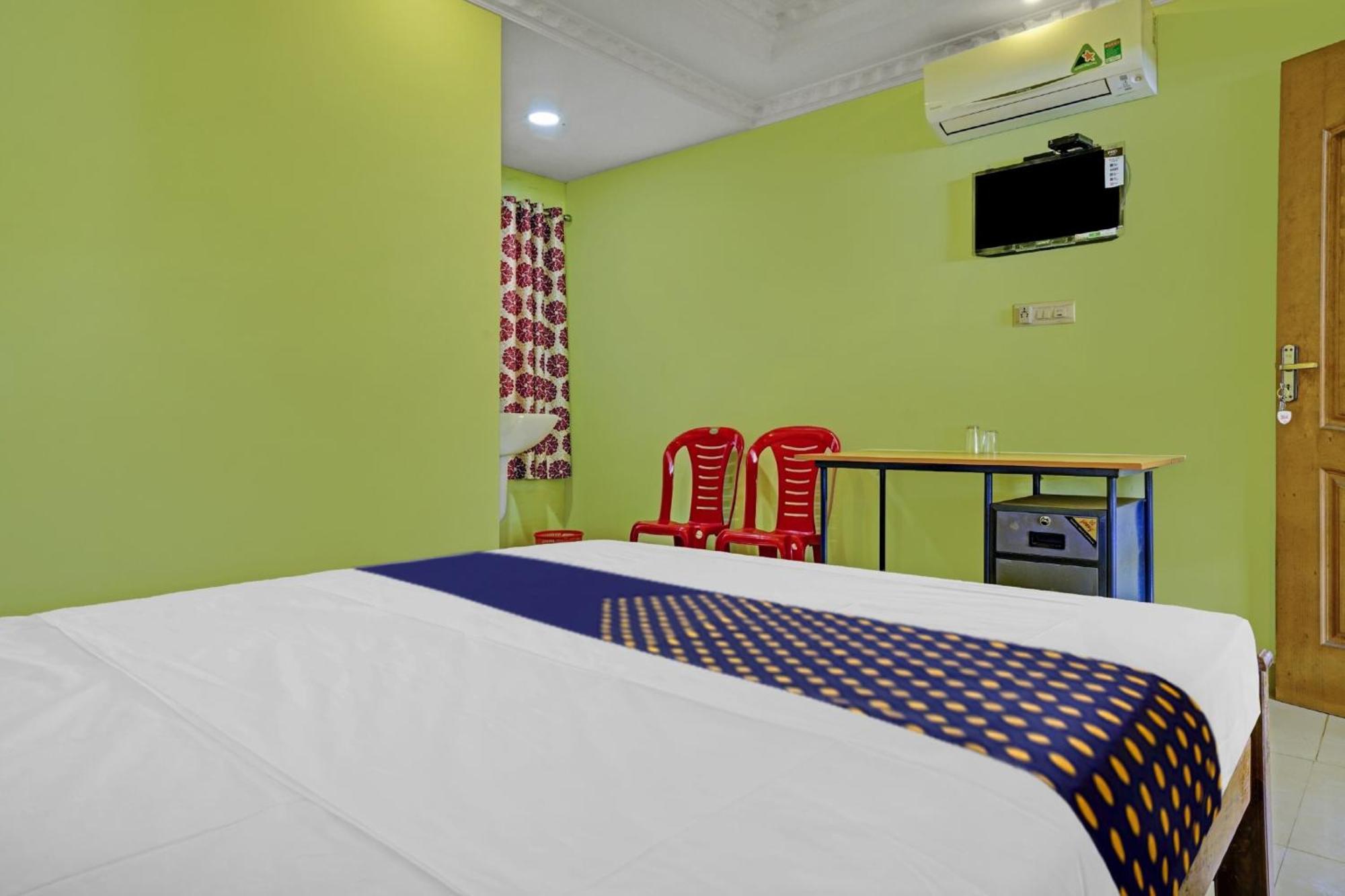 Hotel O Ss Residency Punalur 外观 照片