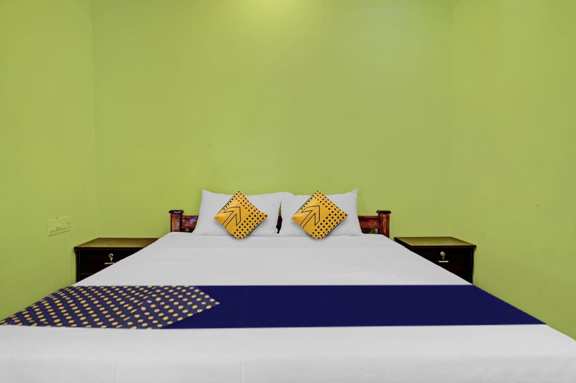 Hotel O Ss Residency Punalur 外观 照片